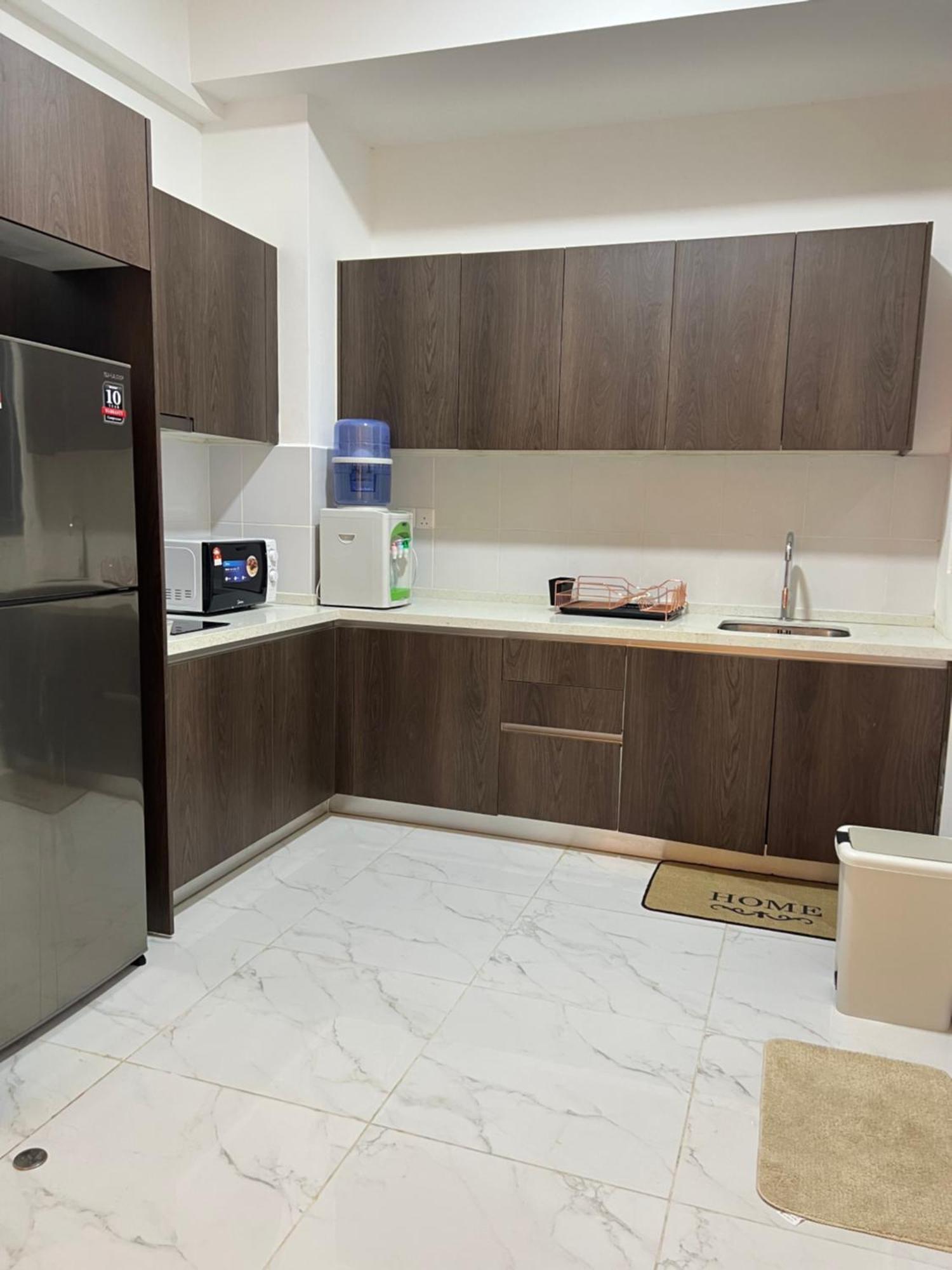 Rizz Residence Troika Kb Kota Bharu Eksteriør billede